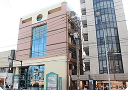 バリアフリー対応の医療ビル内内科・耳鼻科との連携